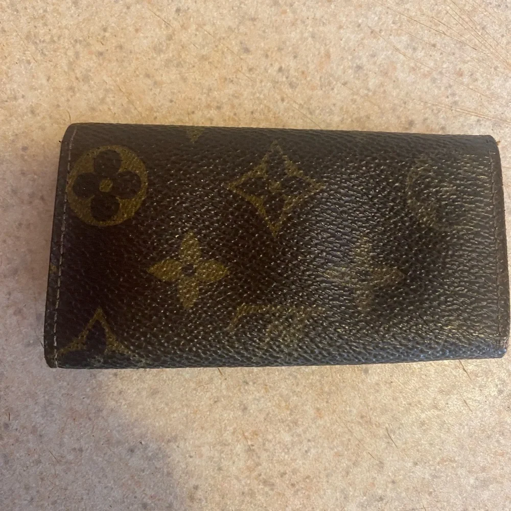 LOUIS VUITTON Vintage Unisex Canvas Monogram Key Holder